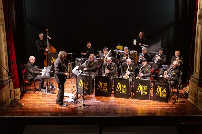 Claudio Chiara e la Big Band Jazz Cuneo a Martiniana Po Claudio Chiara e la Big Band Jazz Cuneo a Martiniana Po