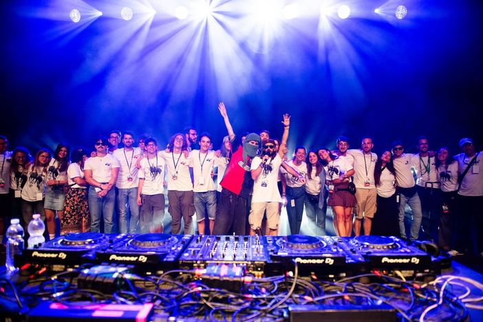 Oltre 7.500 persone hanno affollato la kermesse saviglianese "Atipico Festival" 2025 Oltre 7.500 persone hanno affollato la kermesse saviglianese "Atipico Festival" 2025