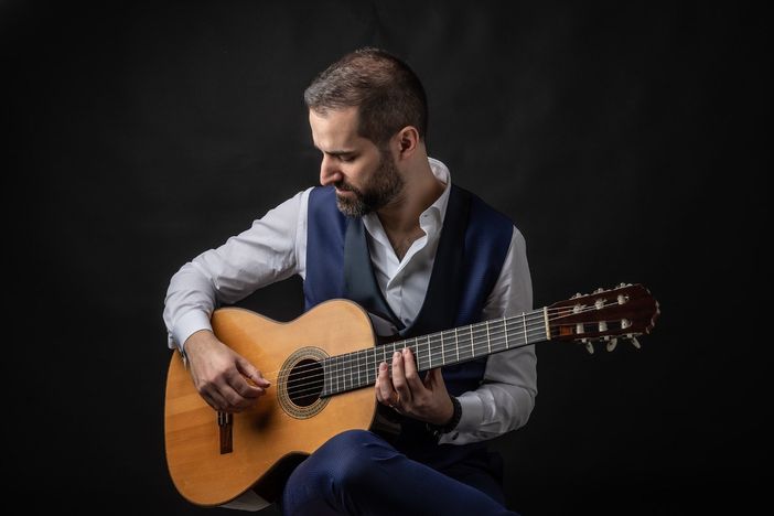 Virtuosismi chitarristici, masterclass, incontri con autori e mostra di liuteria: al Ghedini di Cuneo l’appuntamento conclusivo del Guitar Project 2025 Virtuosismi chitarristici, masterclass, incontri con autori e mostra di liuteria: al Ghedini di Cuneo l’appuntamento conclusivo del Guitar Project 2025