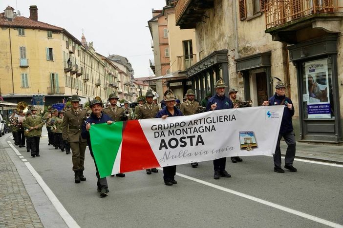Raduno 2024 degli Artiglieri del Gruppo Aosta a Saluzzo - foto Paola Ravazzi