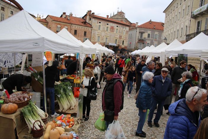 “Sono Cavoli Tuoi”: Mondovì si prepara a celebrare l’estate di San Martino domenica 9 novembre