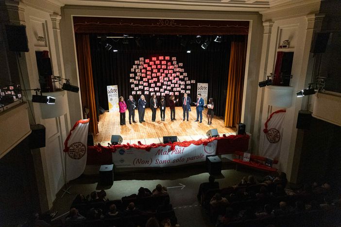 A Cuneo lo spettacolo “Mai più! (non) sono solo parole” per dire ‘no’ alla violenza sulle donne