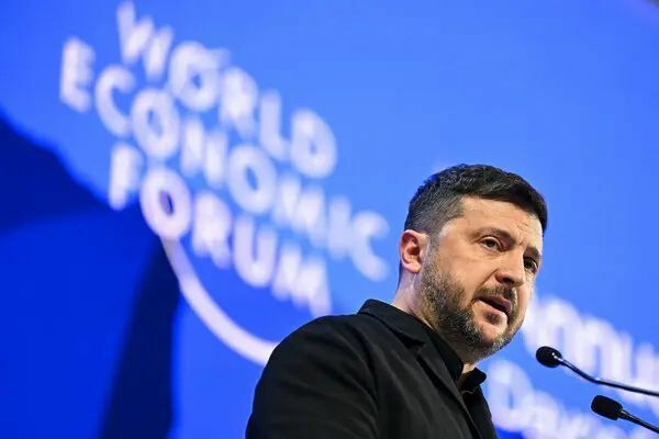 Zelensky, a Davos è il suo “giorno della marmotta”