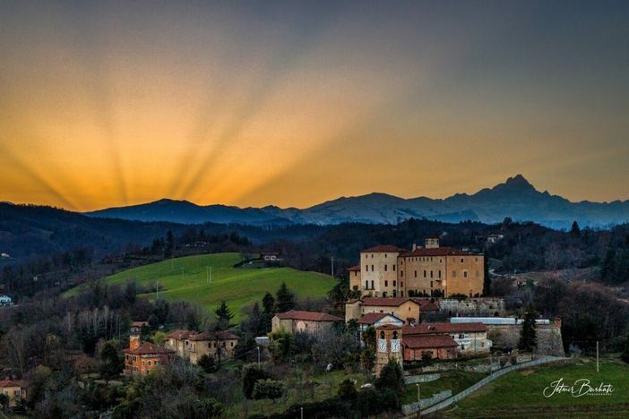 In e-bike su e giù per la collina saluzzese: appuntamento a domenica 15 marzo In e-bike su e giù per la collina saluzzese: appuntamento a domenica 15 marzo