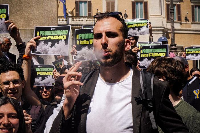 Blengino (Radicali): “Cento al Parlamento per il 4/20, disobbedienza civile contro il proibizionismo” Blengino (Radicali): “Cento al Parlamento per il 4/20, disobbedienza civile contro il proibizionismo”