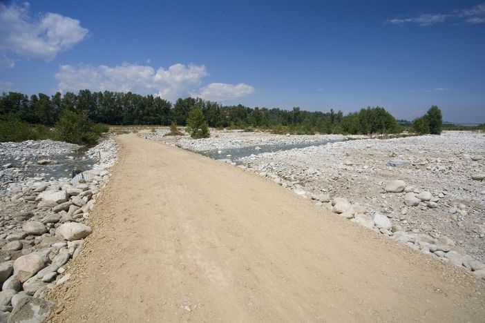 Cuneo e Boves rinnovano l'accordo: il guado ciclopedonale sul Gesso garantito per altri tre anni Cuneo e Boves rinnovano l'accordo: il guado ciclopedonale sul Gesso garantito per altri tre anni