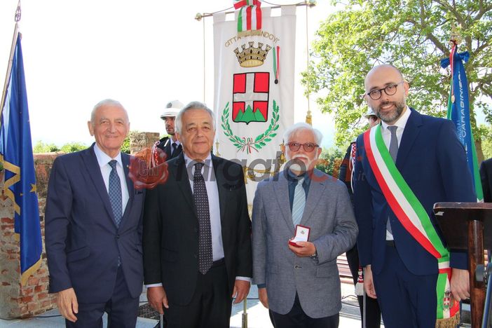 Mondovì, Festa della Repubblica con gli ex dipendenti comunali e riflessioni per la giornata sui disturbi alimentari [FOTO E VIDEO]