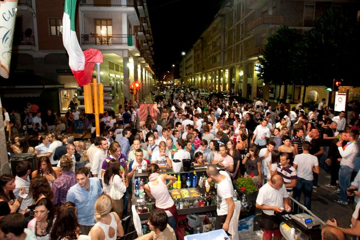 Bra si interroga sul futuro di "Aperitivo in Consolle", il vicesindaco: "Va ripensato. La città non può essere una discoteca a cielo aperto"