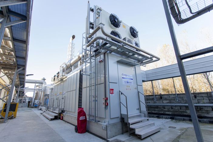 Con il cogeneratore intelligente Aspecgen, Albasystem diventa costruttore e produttore di sistemi energetici proprietari innovativi