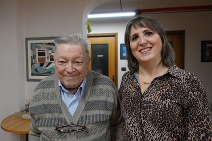 Serata di successo al Caffè Letterario di Bra con il poeta Bernardo Negro