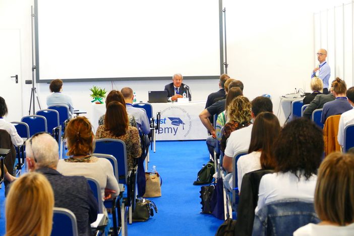 Cinquanta aziende alimentari alla giornata di formazione sul trasporto internazionale organizzata dalla Nord Ovest di Madonna dell’Olmo