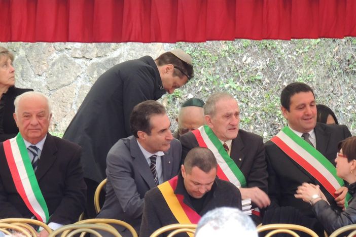 A Mondovì omaggio alla tomba del col. Giuseppe Cordero Lanza di Montezemolo alle Fosse Ardeatine in Roma