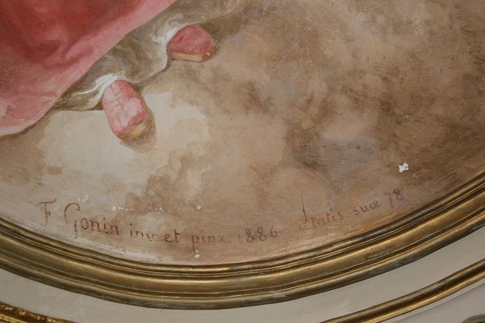 Nelle immagini i restauri del 2008