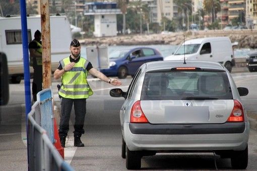 Frontiere tra l’Italia e la Francia: nuova autocertificazione, ecco cosa cambia
