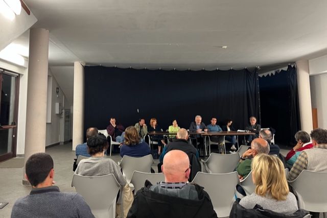 Dronero, in sala Milli Chegai l'amministrazione traccia un bilancio del proprio mandato Dronero, in sala Milli Chegai l'amministrazione traccia un bilancio del proprio mandato