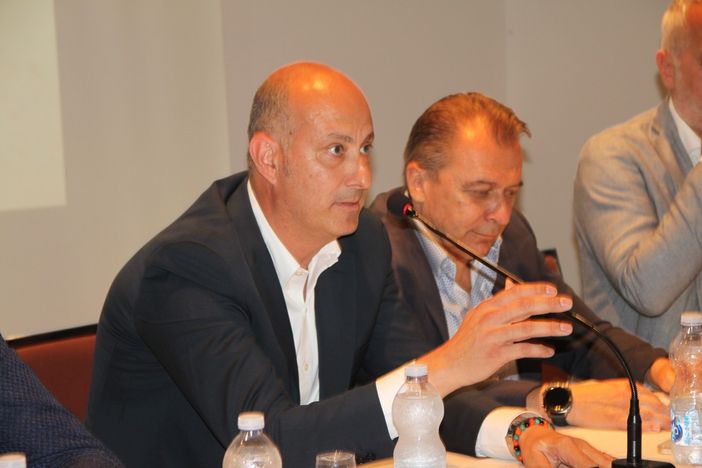 Mondovì verso il voto, il candidato sindaco Enrico Rosso: "Riorganizzare il trasporto locale e creare uno sportello per l'agricoltura"[VIDEO]