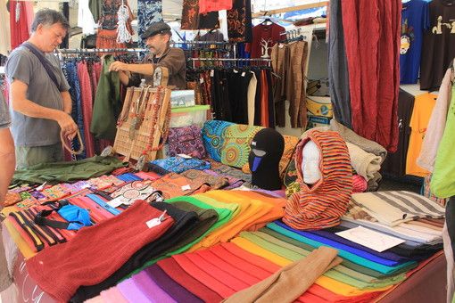 "Il Mercato Riviera delle Palme" torna in darsena a Savona "Il Mercato Riviera delle Palme" torna in darsena a Savona