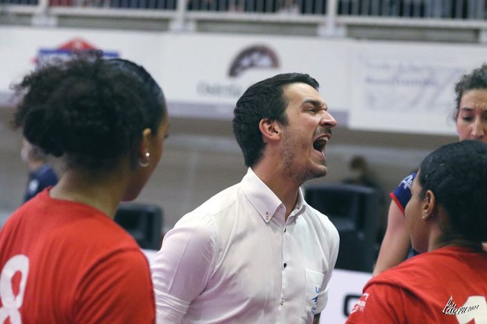 Lorenzo Gallesio durante una partita della LPM Bam Mondovì (Foto: Luciano Pecchenino)