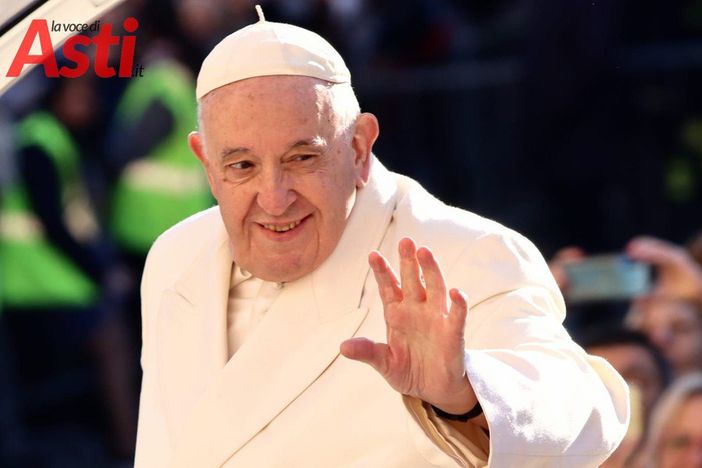 Papa Francesco ritratto, da Merfephoto - Efrem Zanchettin, nel corso della sua visita astigiana del novembre scorso Papa Francesco ritratto, da Merfephoto - Efrem Zanchettin, nel corso della sua visita astigiana del novembre scorso