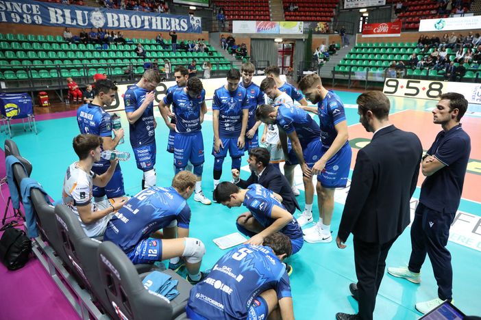 Domani alle 16 al palasport Cuneo affronta Aversa (Foto: Valerio Giraudo) Domani alle 16 al palasport Cuneo affronta Aversa (Foto: Valerio Giraudo)