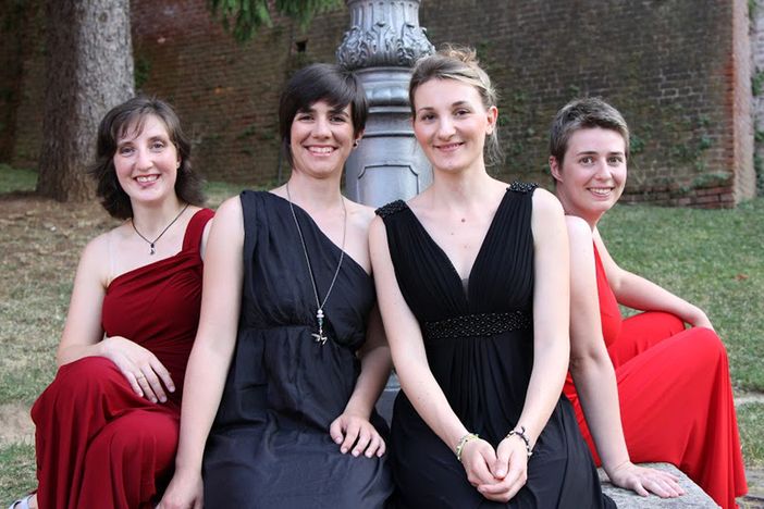 Ecco le Voci Liriche