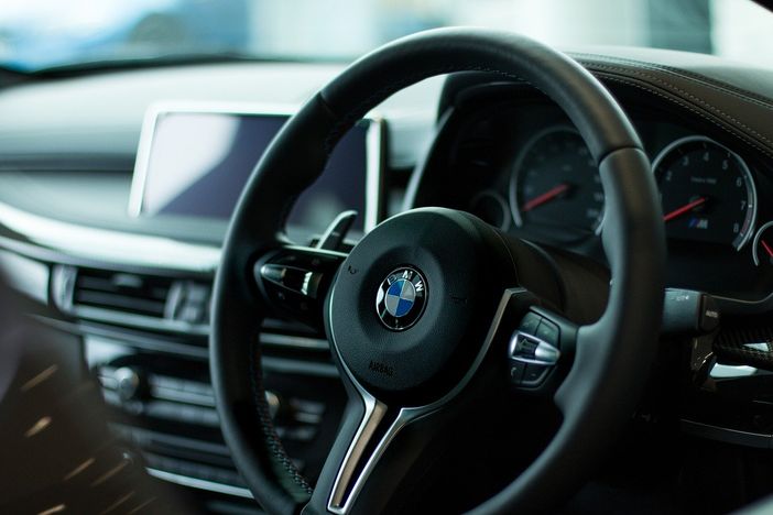 Rc auto, in Granda si paga meno della media nazionale: 300,4 euro