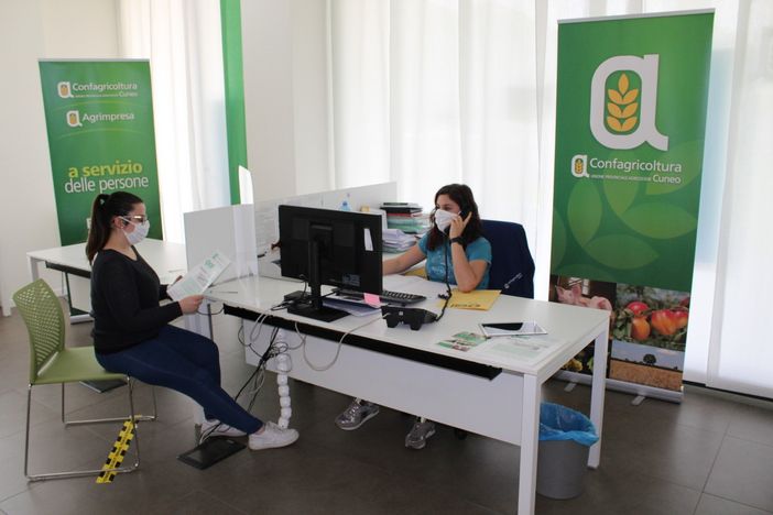 Dichiarazione dei redditi 2020: rivolgiti al CAF Confagricoltura Dichiarazione dei redditi 2020: rivolgiti al CAF Confagricoltura