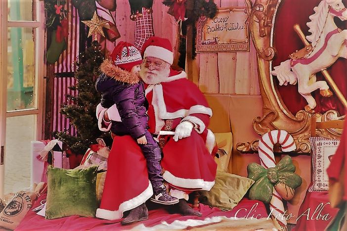 Incursione in borgo Piave per il Babbo Natale del Borgo San Lorenzo (Ph. Clic Foto)