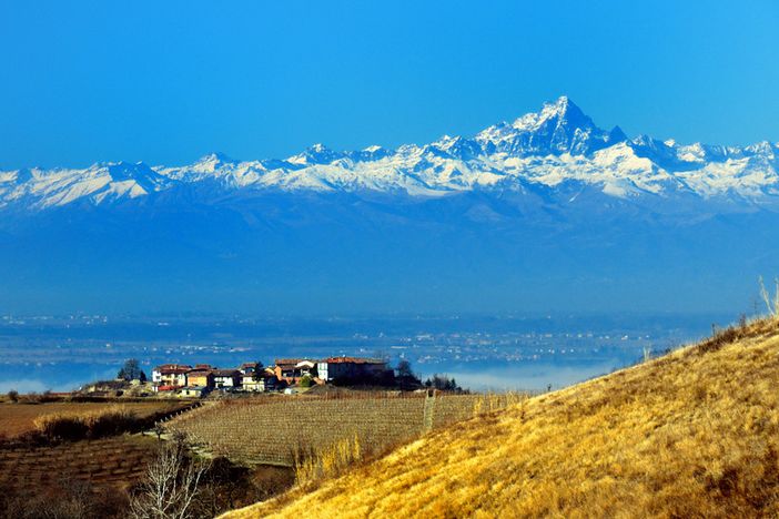 “Il turismo in Granda? Più che il territorio gli eventi sembrano voler promuovere il politico di turno” “Il turismo in Granda? Più che il territorio gli eventi sembrano voler promuovere il politico di turno”