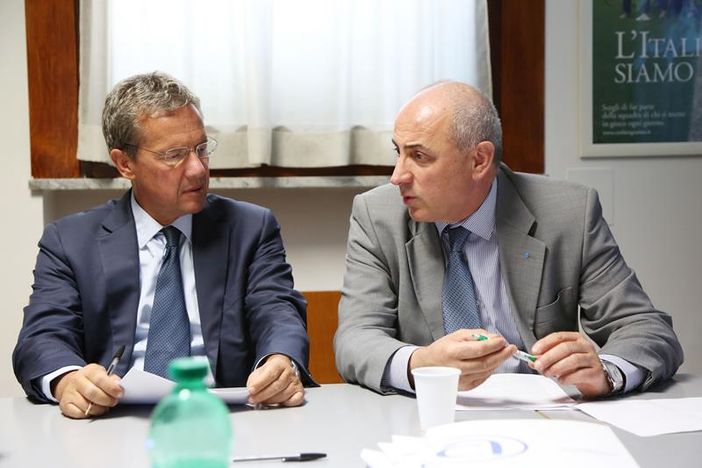 Fisco più semplice e meno tasse: il viceministro Casero a confronto con Confartigianato Fisco più semplice e meno tasse: il viceministro Casero a confronto con Confartigianato