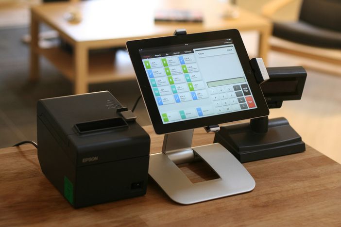 In arrivo l’obbligo per scontrini e ricevute elettronici: Confartigianato Cuneo pronta ad affiancare artigiani e piccole e medie imprese In arrivo l’obbligo per scontrini e ricevute elettronici: Confartigianato Cuneo pronta ad affiancare artigiani e piccole e medie imprese