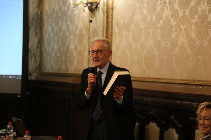 Banchieri visti da vicino in Camera di commercio a Cuneo con il nuovo best seller di Beppe Ghisolfi