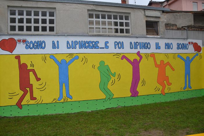 Nelle foto di Luciano Cravero: alcuni momenti dell'inaugurazione del murales alla “Collodi” di Bra