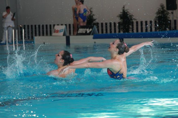 Nuoto sincronizzato, mostre, spettacoli teatrali ed escursioni: tante iniziative oggi in Granda