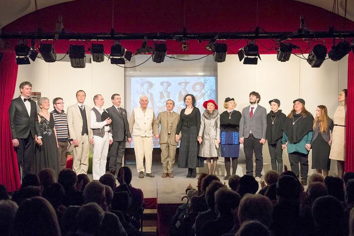 Saluzzo, immagini da Profumo di Zolfo- Foto dello studio Immagine Saluzzo - Fotografo Davide Tolis.