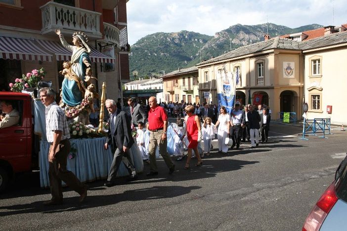 La processione dell'Assunta