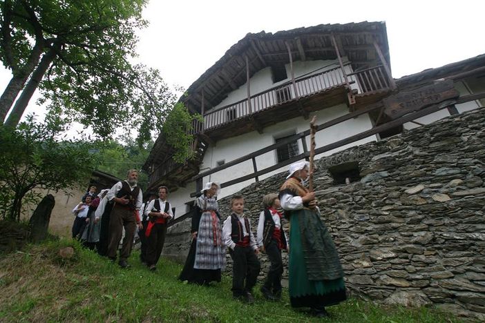 Presunta truffa del dizionario provenzale: niente sentenza