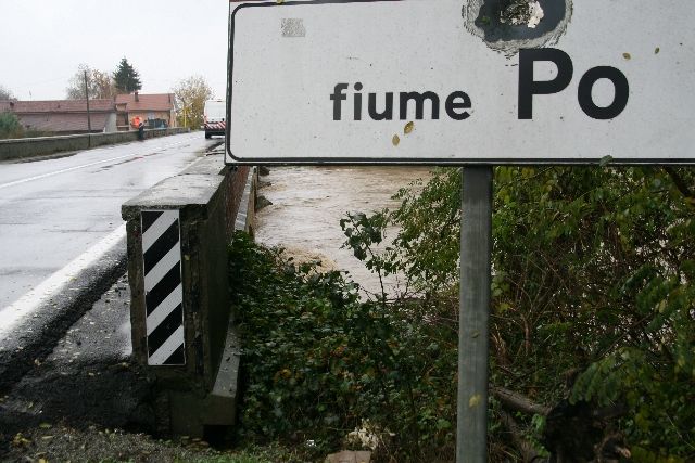 Il ponte sul Po a Staffarda
