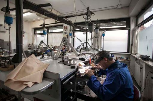 Lavoro, oltre 25mila nuove assunzioni ad aprile in Piemonte. Ma è sempre caccia a meccanici, fabbri e informatici Lavoro, oltre 25mila nuove assunzioni ad aprile in Piemonte. Ma è sempre caccia a meccanici, fabbri e informatici