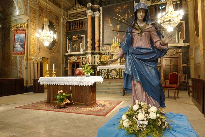 Bra: l’Addolorata esposta ai Battuti Neri per la memoria liturgica del 15 settembre