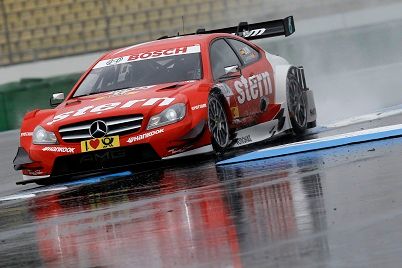 Bella ed aggressiva la Mercedes in gara nel DTM Bella ed aggressiva la Mercedes in gara nel DTM