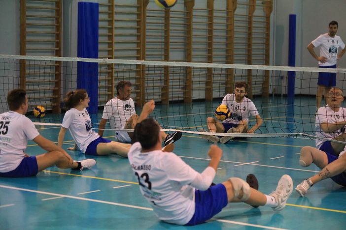 Un allenamento del Cuneo sitting volley Un allenamento del Cuneo sitting volley