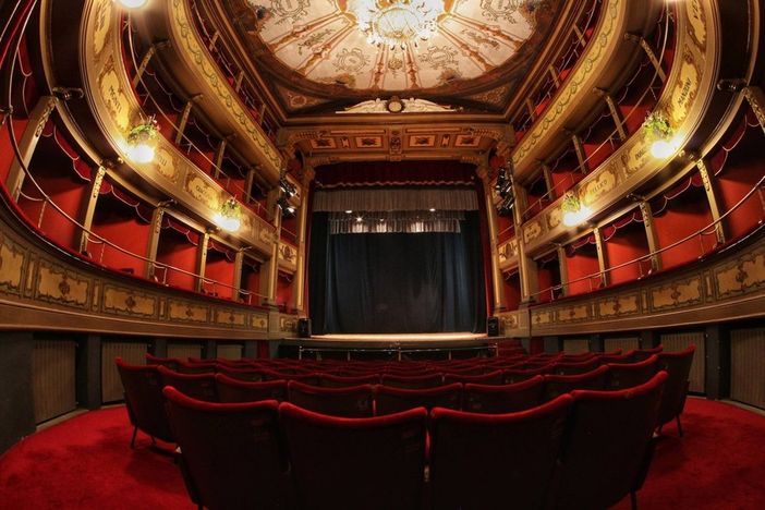 Il convegno si svolge al Teatro Marenco