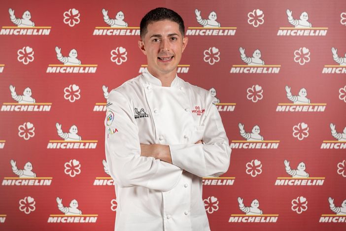 Da Guarene a Serralunga: trasloco in vista per il due stelle Michelin Michelangelo Mammoliti Da Guarene a Serralunga: trasloco in vista per il due stelle Michelin Michelangelo Mammoliti