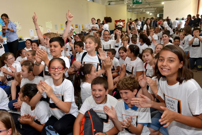 Alcuni dei bambini che hanno partecipato al concorso