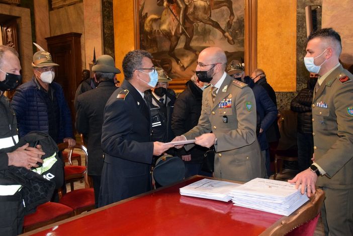 Presentato a Cuneo il "CalendEsercito" 2022