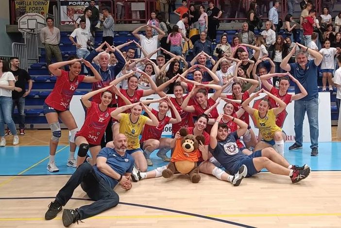 Il Parella Torino di coach Barisciani (foto pagina social Volley Parella)