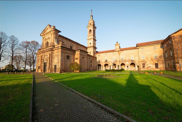 Il Santuario della Beata Vergine del Pilone a Moretta Il Santuario della Beata Vergine del Pilone a Moretta