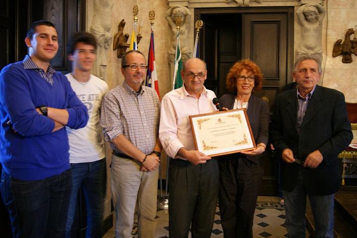 L'onorificenza consegnata al Liceo Arimondi