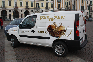 Pane al Pane nel 2018 ha raccolto oltre 57 tonnellate di cibo invenduto a Cuneo, Alba e Mondovì Pane al Pane nel 2018 ha raccolto oltre 57 tonnellate di cibo invenduto a Cuneo, Alba e Mondovì